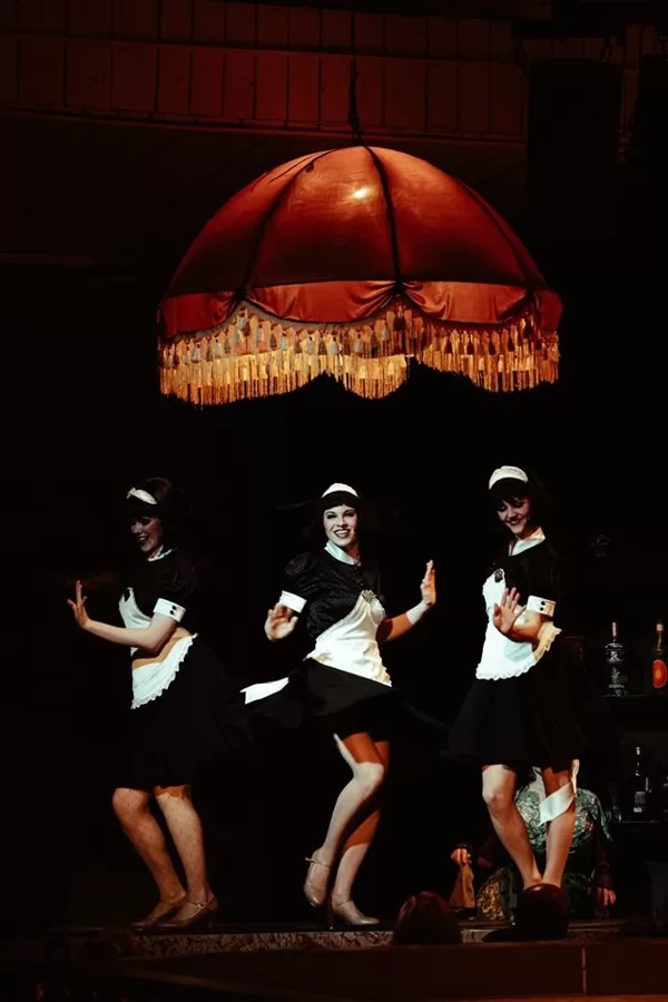 Kabarē "Absints"